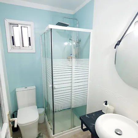 Chic La Caleta Апартаменты *